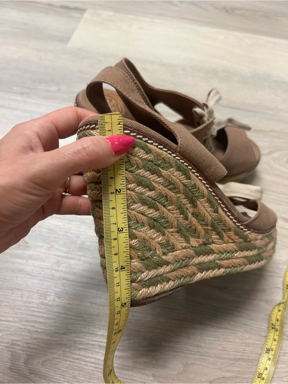 Tory Burch Wedge Sandals Womens 9M Linley Espadrille Platform Tan Olive Lace Up - Picture 14 of 14